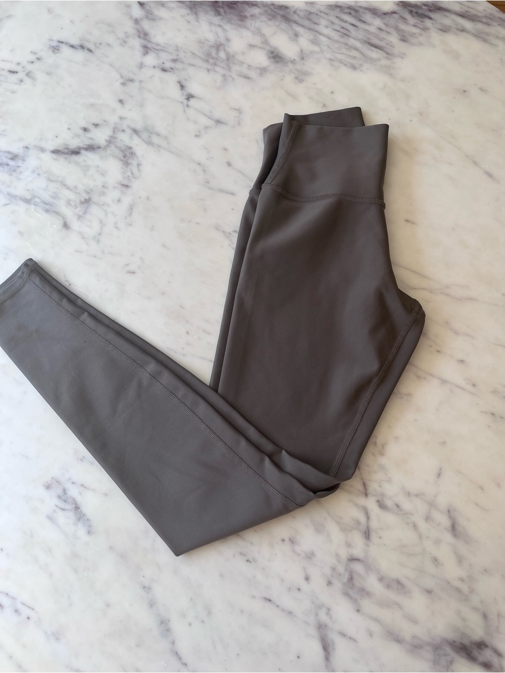 Alo Yoga Olive-Grey Leggings - Picture 4 of 4